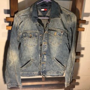 Tommy hilfigure jean jacket